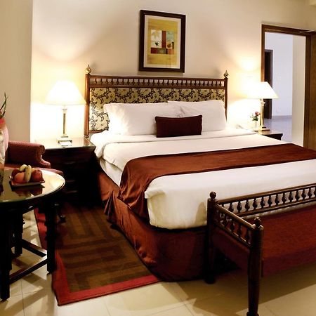 Avari Xpress, Islamabad 拉瓦尔品第 外观 照片