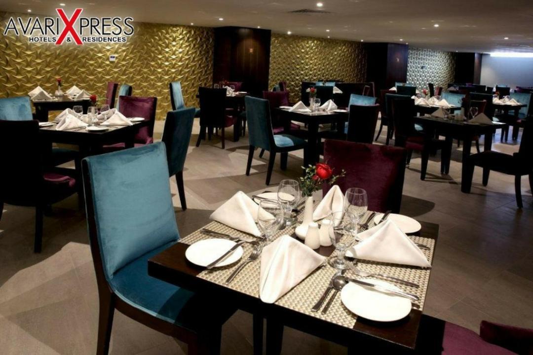 Avari Xpress, Islamabad 拉瓦尔品第 外观 照片