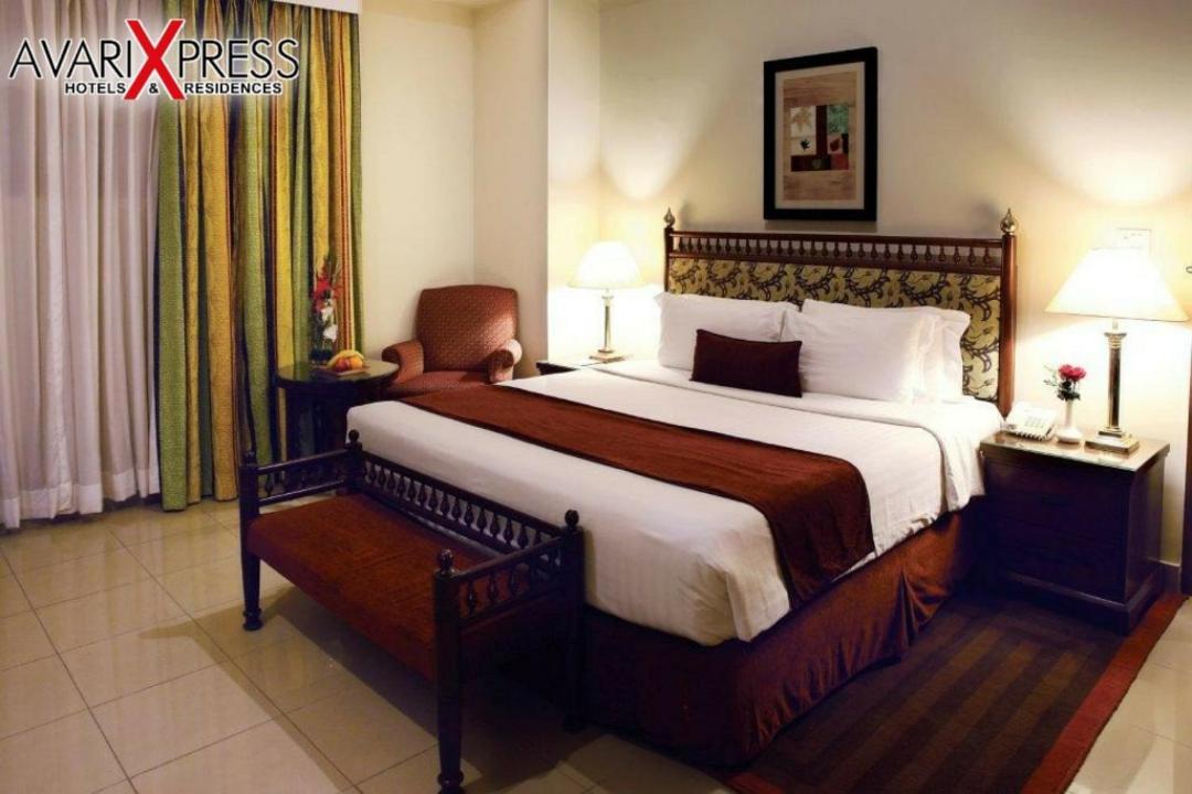 Avari Xpress, Islamabad 拉瓦尔品第 外观 照片