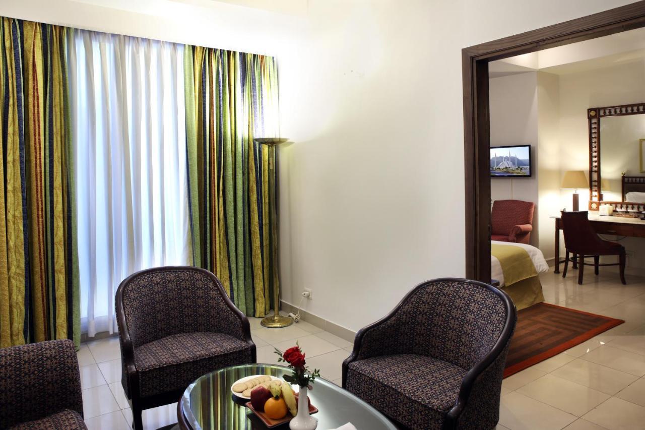 Avari Xpress, Islamabad 拉瓦尔品第 外观 照片