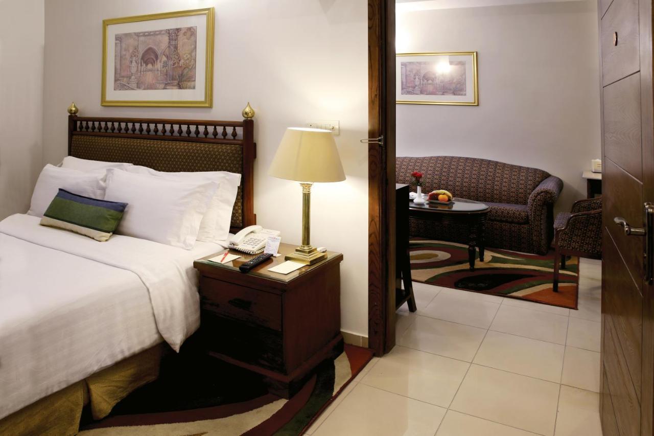 Avari Xpress, Islamabad 拉瓦尔品第 外观 照片